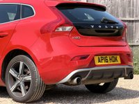USED 2016 16 VOLVO V40 2.0 V40 R-Design T2 5dr Service History Heated Seats