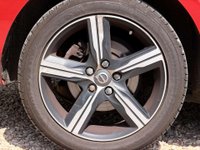 USED 2016 16 VOLVO V40 2.0 V40 R-Design T2 5dr Service History Heated Seats
