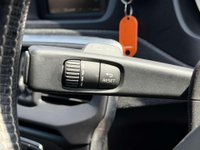 USED 2016 16 VOLVO V40 2.0 V40 R-Design T2 5dr Service History Heated Seats