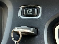 USED 2016 16 VOLVO V40 2.0 V40 R-Design T2 5dr Service History Heated Seats