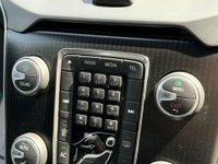 USED 2016 16 VOLVO V40 2.0 V40 R-Design T2 5dr Service History Heated Seats