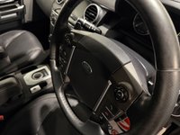 USED 2015 15 LAND ROVER DISCOVERY 4 3.0 SD V6 HSE Luxury SUV 5dr Diesel Auto 4WD Euro 5 (s/s) (255 bhp) 