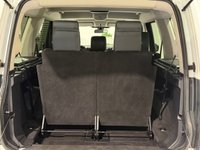 USED 2015 15 LAND ROVER DISCOVERY 4 3.0 SD V6 HSE Luxury SUV 5dr Diesel Auto 4WD Euro 5 (s/s) (255 bhp) 