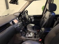 USED 2015 15 LAND ROVER DISCOVERY 4 3.0 SD V6 HSE Luxury SUV 5dr Diesel Auto 4WD Euro 5 (s/s) (255 bhp) 
