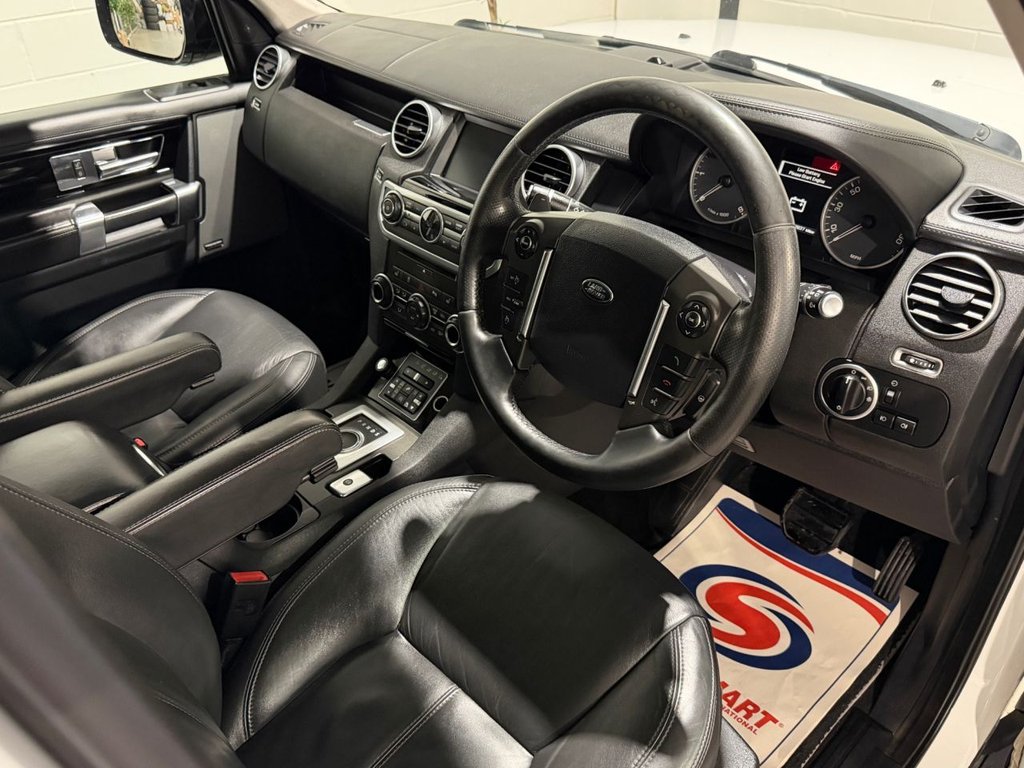 USED 2015 15 LAND ROVER DISCOVERY 4 3.0 SD V6 HSE Luxury SUV 5dr Diesel Auto 4WD Euro 5 (s/s) (255 bhp) 