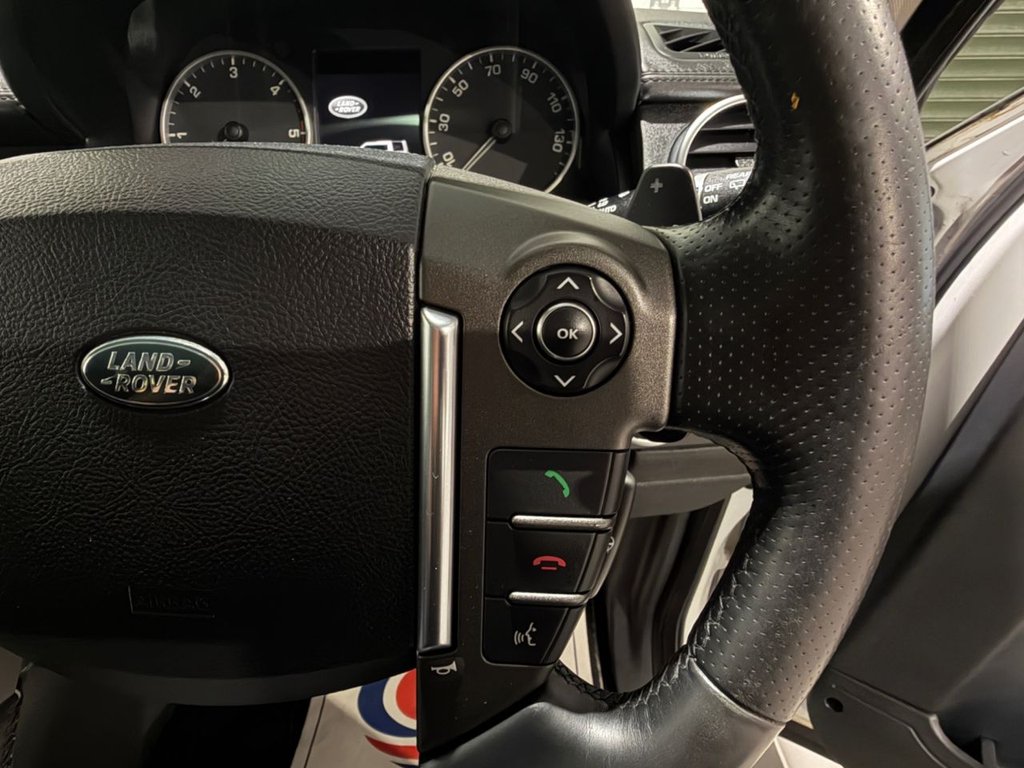 USED 2015 15 LAND ROVER DISCOVERY 4 3.0 SD V6 HSE Luxury SUV 5dr Diesel Auto 4WD Euro 5 (s/s) (255 bhp) 