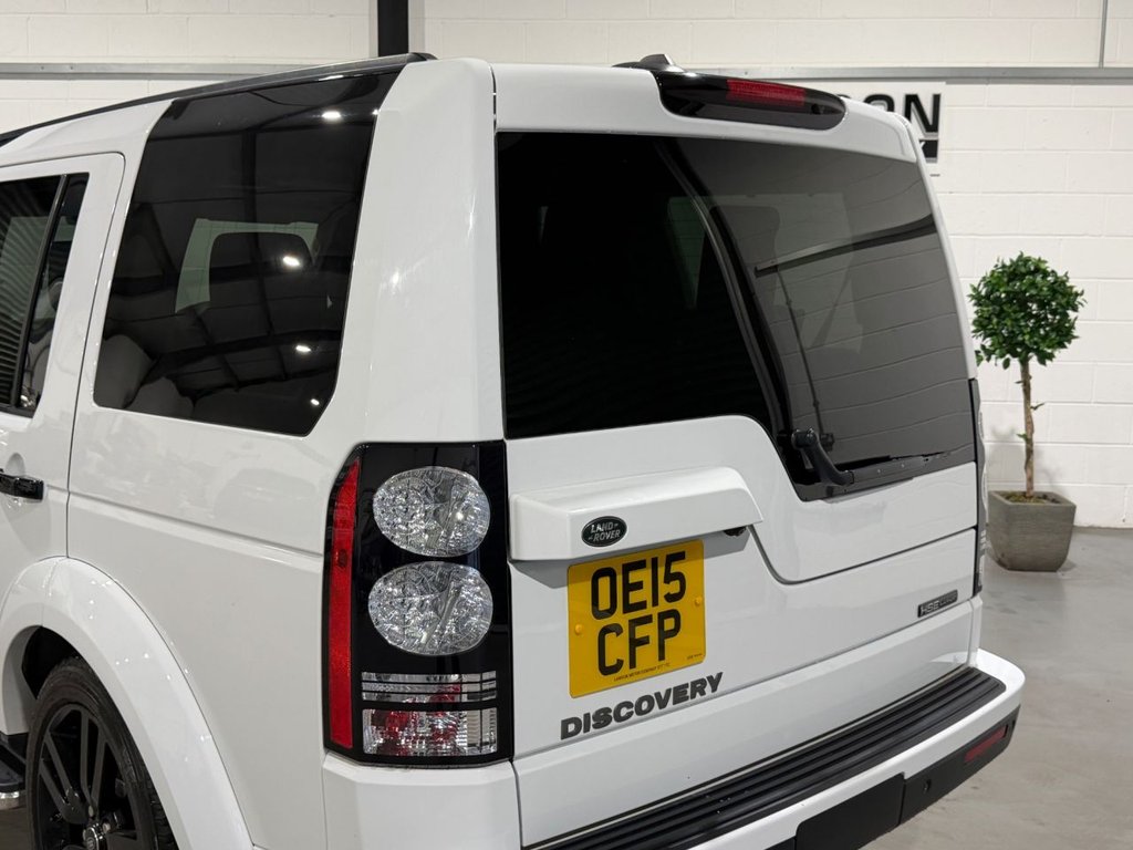 USED 2015 15 LAND ROVER DISCOVERY 4 3.0 SD V6 HSE Luxury SUV 5dr Diesel Auto 4WD Euro 5 (s/s) (255 bhp) 