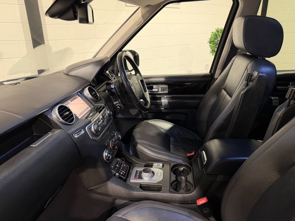 USED 2015 15 LAND ROVER DISCOVERY 4 3.0 SD V6 HSE Luxury SUV 5dr Diesel Auto 4WD Euro 5 (s/s) (255 bhp) 
