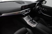 USED 2019 69 BMW 3 SERIES 2.0 320i M Sport Saloon 4dr Petrol Auto Euro 6 (s/s) (184 ps) FULL HISTORY+ M SPORT PRO PACK + HEADS UP DISPLAY+