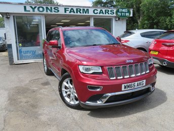 View our JEEP GRAND CHEROKEE