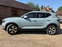 USED 2019 19 VOLVO XC40 1.5 T3 Momentum Euro 6 (s/s) 5dr 360 REVERSING CAMERA