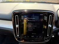 USED 2019 19 VOLVO XC40 1.5 T3 Momentum Euro 6 (s/s) 5dr 360 REVERSING CAMERA