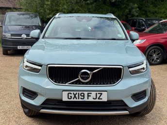 View our VOLVO XC40