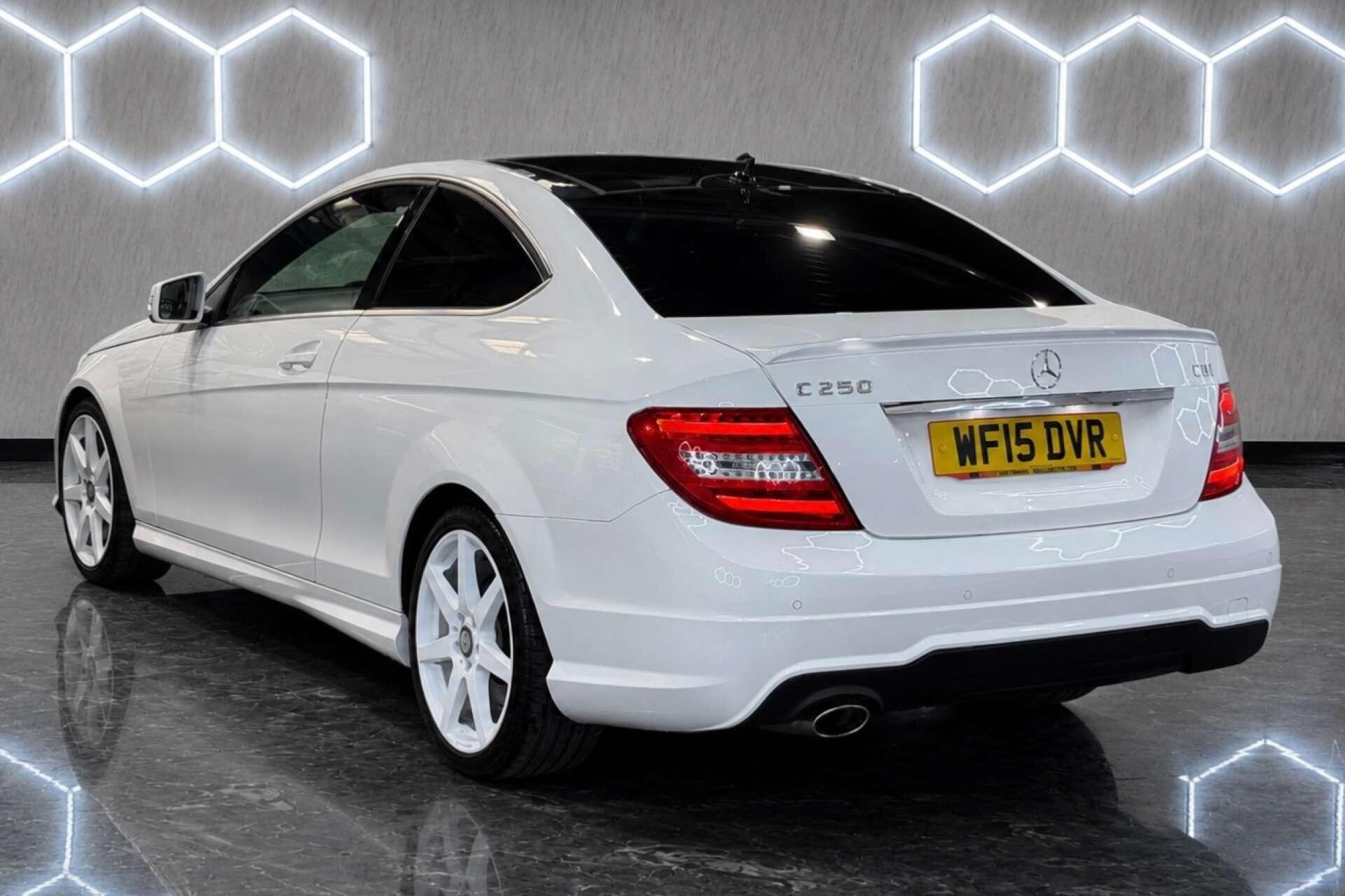 2015 15 MERCEDES-BENZ C CLASS