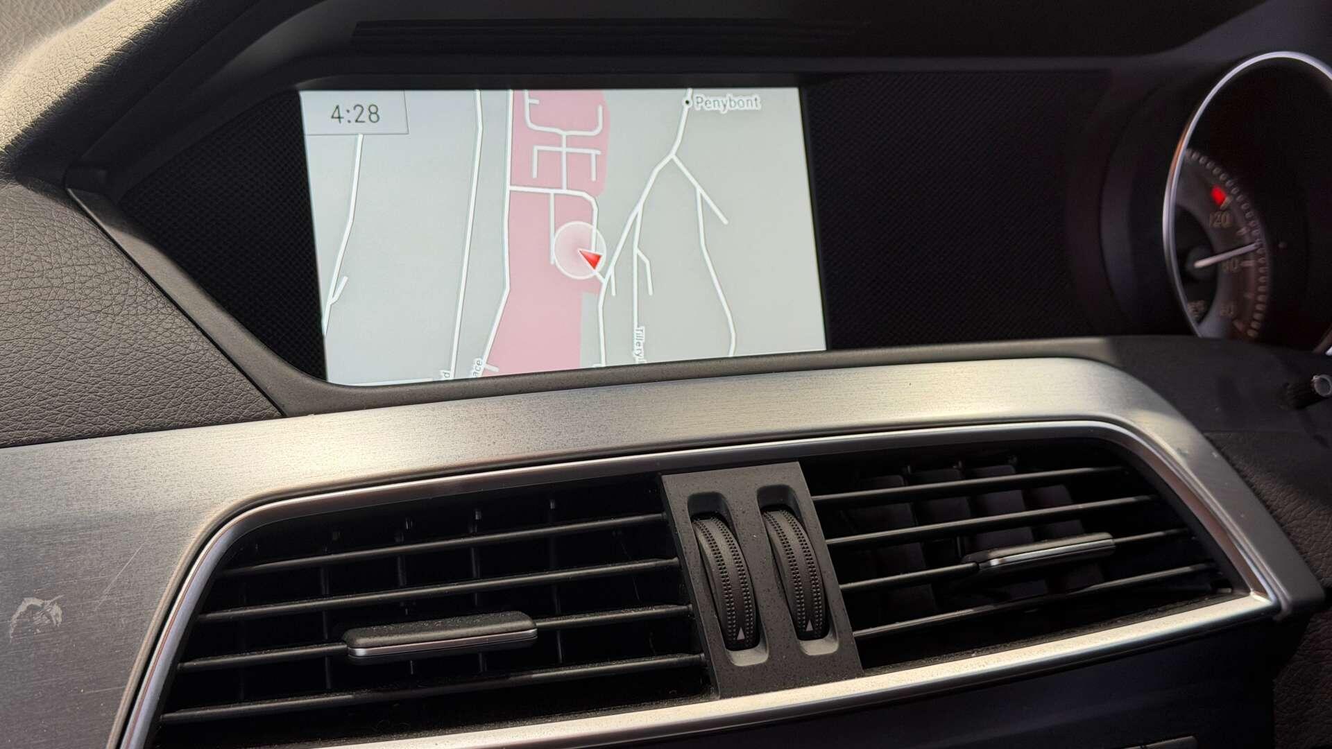 2015 15 MERCEDES-BENZ C CLASS