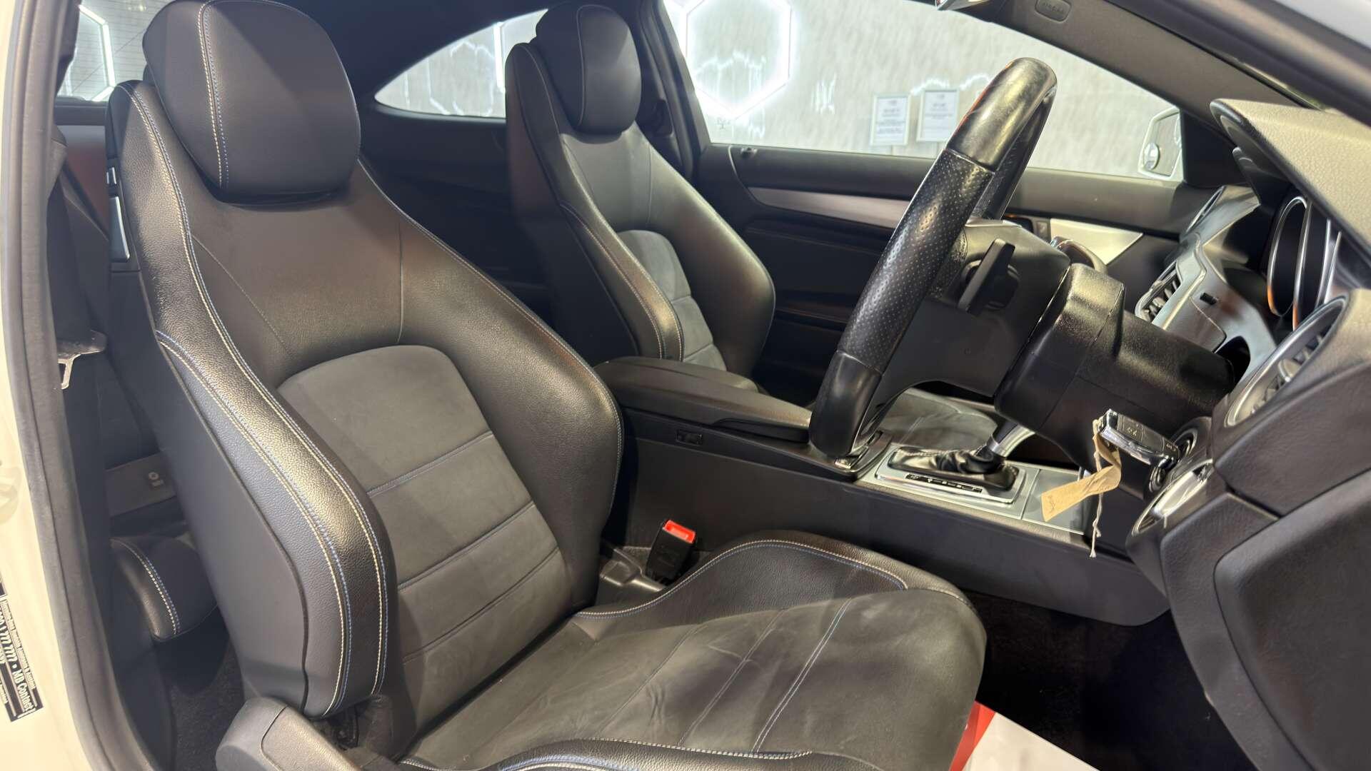 2015 15 MERCEDES-BENZ C CLASS