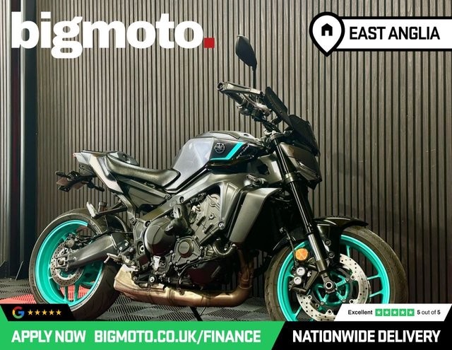 View our YAMAHA MT-09