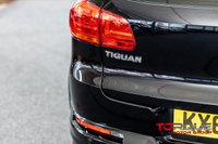 USED 2013 63 VOLKSWAGEN TIGUAN 2.0 TDI BlueMotion Tech R-Line SUV 5dr Diesel Manual 4WD Euro 5 (s/s) (170 ps) 