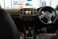 USED 2013 63 VOLKSWAGEN TIGUAN 2.0 TDI BlueMotion Tech R-Line SUV 5dr Diesel Manual 4WD Euro 5 (s/s) (170 ps) 