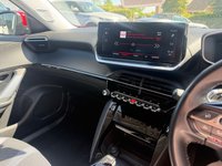 USED 2021 21 PEUGEOT 2008 1.2 PureTech Allure Premium SUV 5dr Petrol EAT Euro 6 (s/s) (130 ps) 
