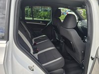 USED 2015 64 VOLKSWAGEN TIGUAN 2.0 TDI BlueMotion Tech R-Line SUV 5dr Diesel Manual 4WD Euro 5 (s/s) (Nav) (140 ps) 