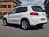 USED 2015 64 VOLKSWAGEN TIGUAN 2.0 TDI BlueMotion Tech R-Line SUV 5dr Diesel Manual 4WD Euro 5 (s/s) (Nav) (140 ps) 