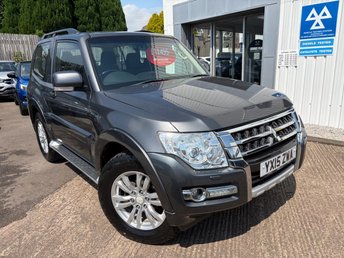 2015 MITSUBISHI SHOGUN