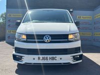 USED 2016 66 VOLKSWAGEN TRANSPORTER 2.0 BiTDI T32 BlueMotion Tech Highline Kombi Double Cab 5dr Diesel Manual FWD SWB Euro 6 (s/s) (204 ps) NO VAT, PARKING SENSORS, SAT NAV!!!