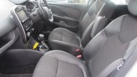 USED 2017 67 RENAULT CLIO 1.2 TCe Dynamique S Nav Hatchback 5dr Petrol EDC Euro 6 (s/s) (120 ps) BLUETOOTH, SAT NAV, PARKING SENSORS