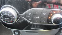 USED 2017 67 RENAULT CLIO 1.2 TCe Dynamique S Nav Hatchback 5dr Petrol EDC Euro 6 (s/s) (120 ps) BLUETOOTH, SAT NAV, PARKING SENSORS