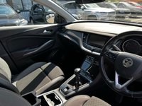 USED 2019 VAUXHALL GRANDLAND X 1.2 Turbo GPF Tech Line Nav SUV 5dr Petrol Manual Euro 6 (s/s) (130 ps) SAT NAV, APPLE CARPLAY, ANDROID AUTO