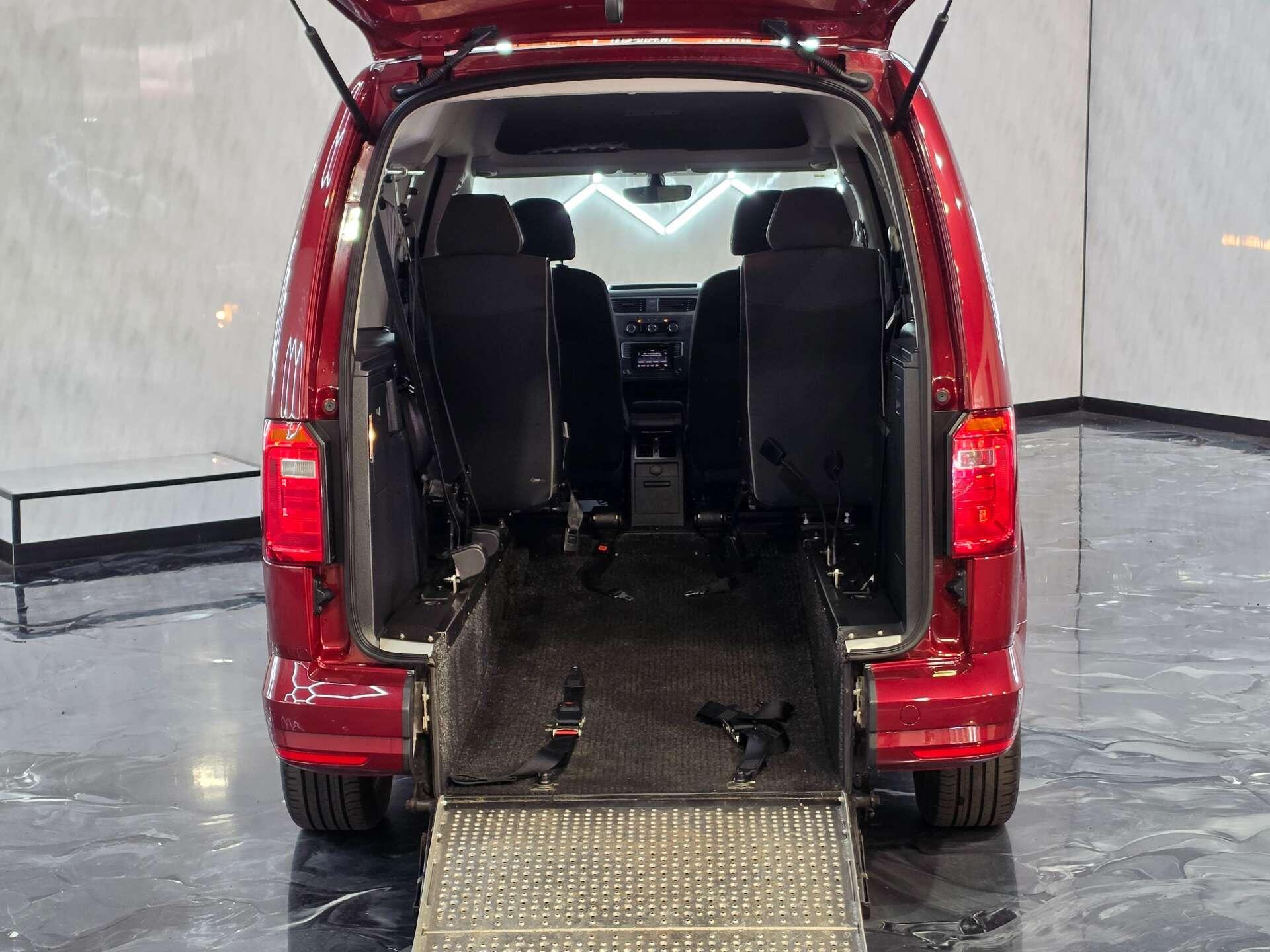2018 67 VOLKSWAGEN CADDY MAXI