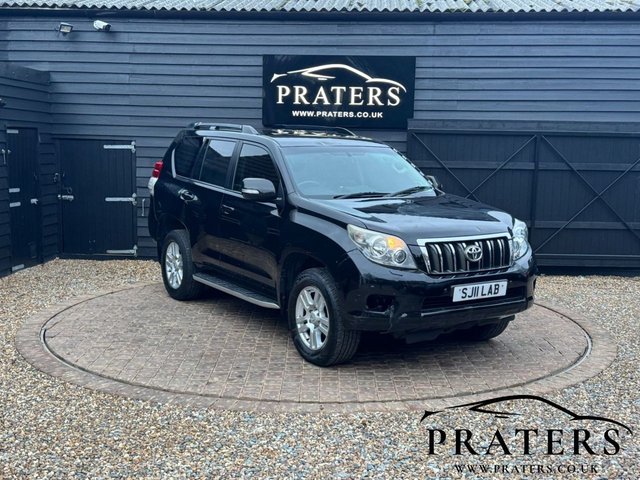 View our TOYOTA LAND CRUISER