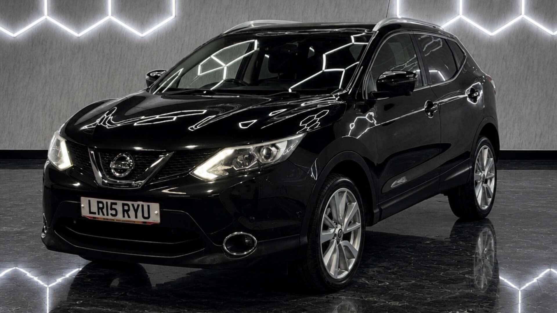 2015 15 NISSAN QASHQAI