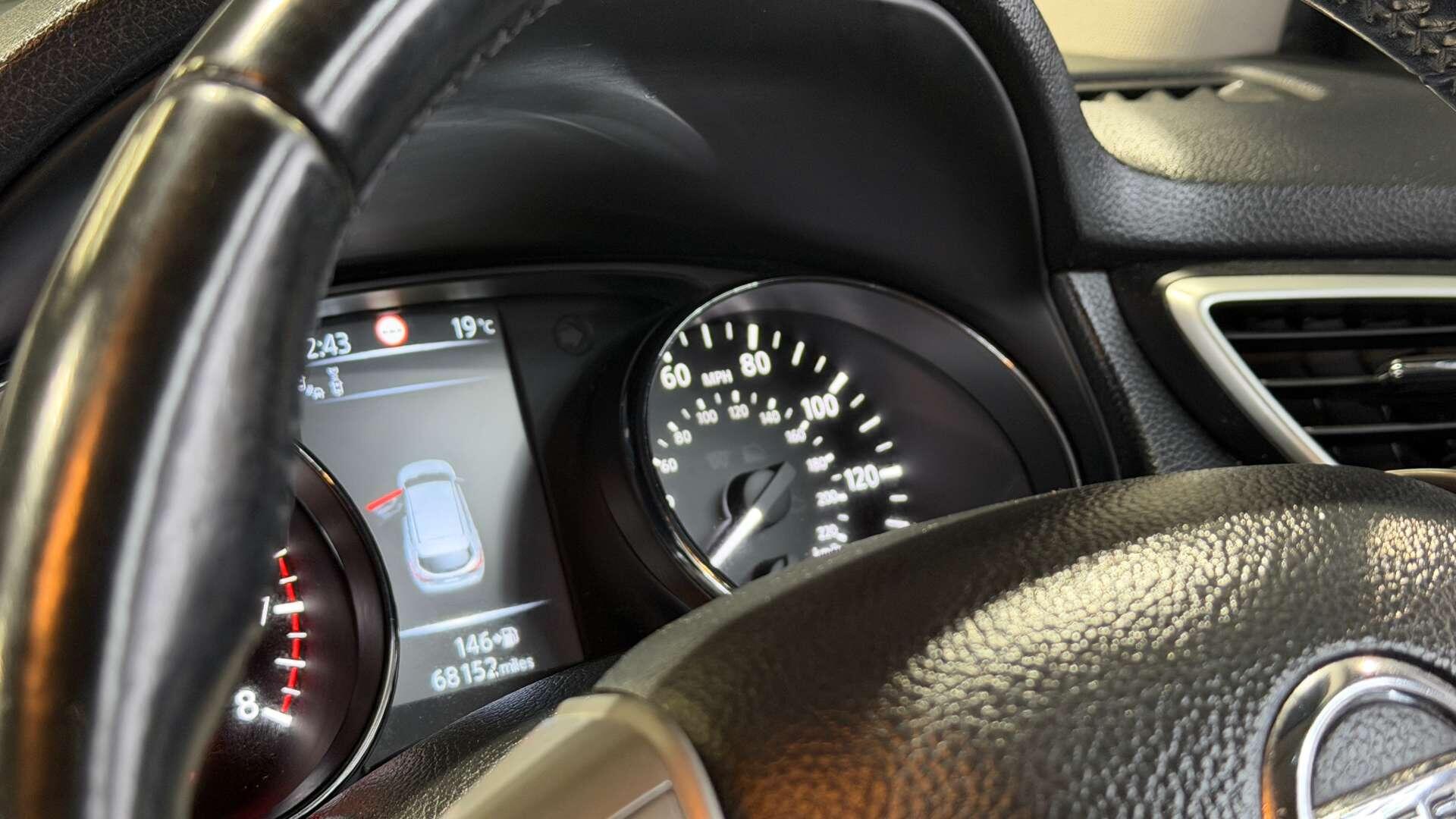 2015 15 NISSAN QASHQAI