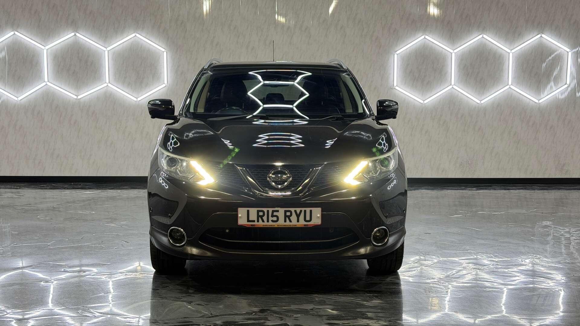 2015 15 NISSAN QASHQAI