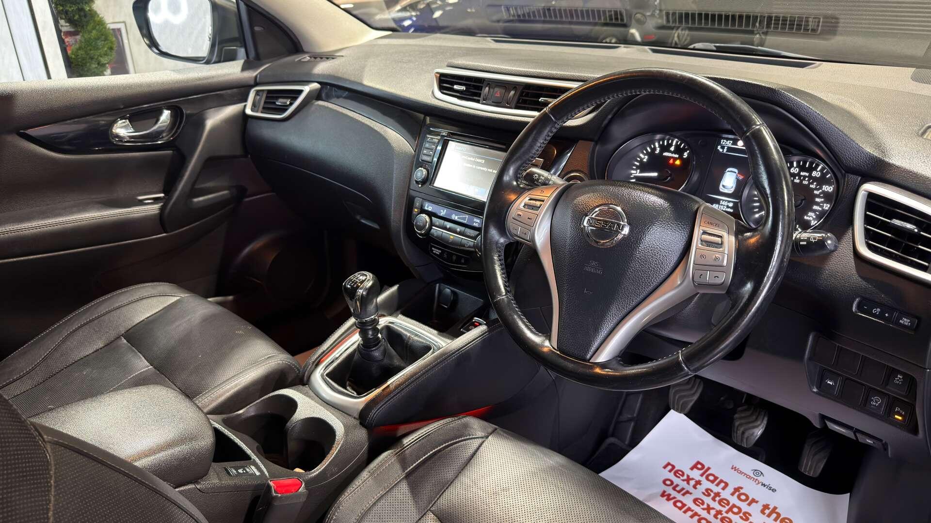 2015 15 NISSAN QASHQAI