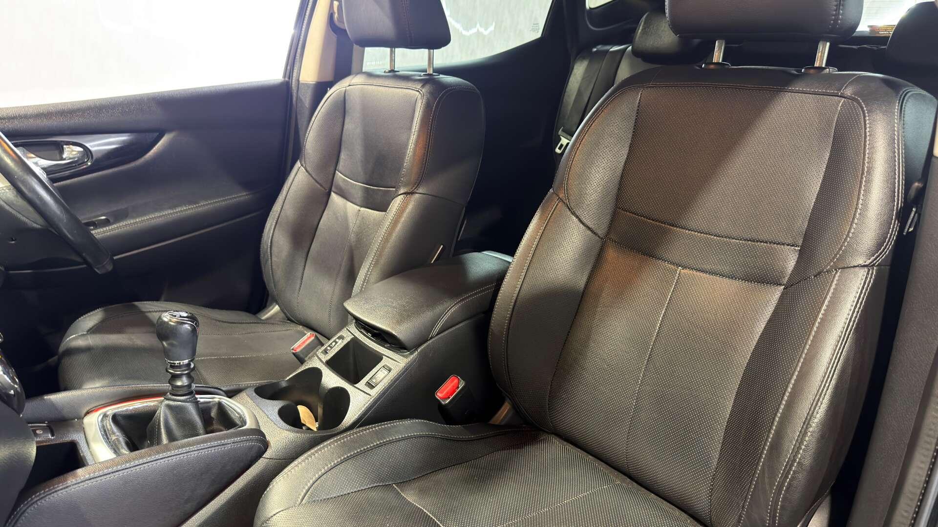 2015 15 NISSAN QASHQAI