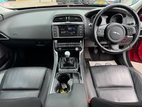 USED 2015 15 JAGUAR XE 2.0d Prestige Saloon 4dr Diesel Manual Euro 6 (s/s) (163 ps) 8 JAGUAR SERVICES, 2 KEYS
