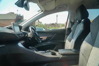 USED 2017 67 PEUGEOT 3008 1.2 PureTech Allure SUV 5dr Petrol EAT Euro 6 (s/s) (130 ps) 