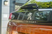 USED 2017 67 PEUGEOT 3008 1.2 PureTech Allure SUV 5dr Petrol EAT Euro 6 (s/s) (130 ps) 