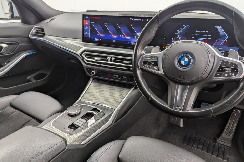 USED 2023 72 BMW 3 SERIES 2.0 330e 12kWh M Sport Touring 5dr Petrol Plug-in Hybrid Auto Euro 6 (s/s) (292 ps) Car Play, Camera, Sat Nav