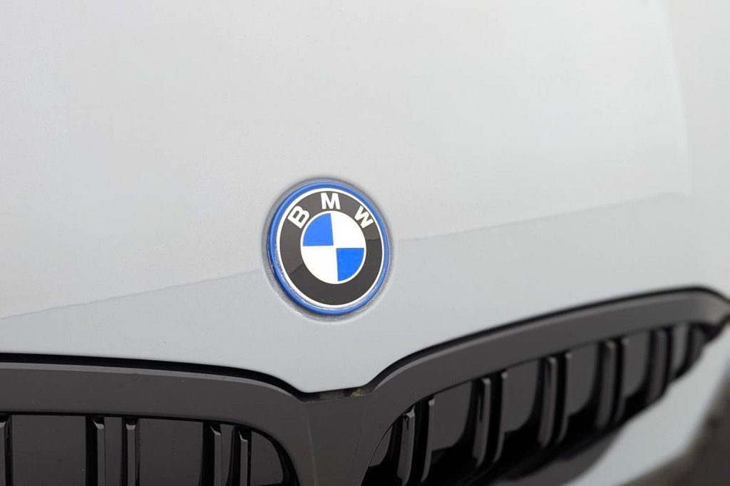 USED 2023 72 BMW 3 SERIES 2.0 330e 12kWh M Sport Touring 5dr Petrol Plug-in Hybrid Auto Euro 6 (s/s) (292 ps) Car Play, Camera, Sat Nav