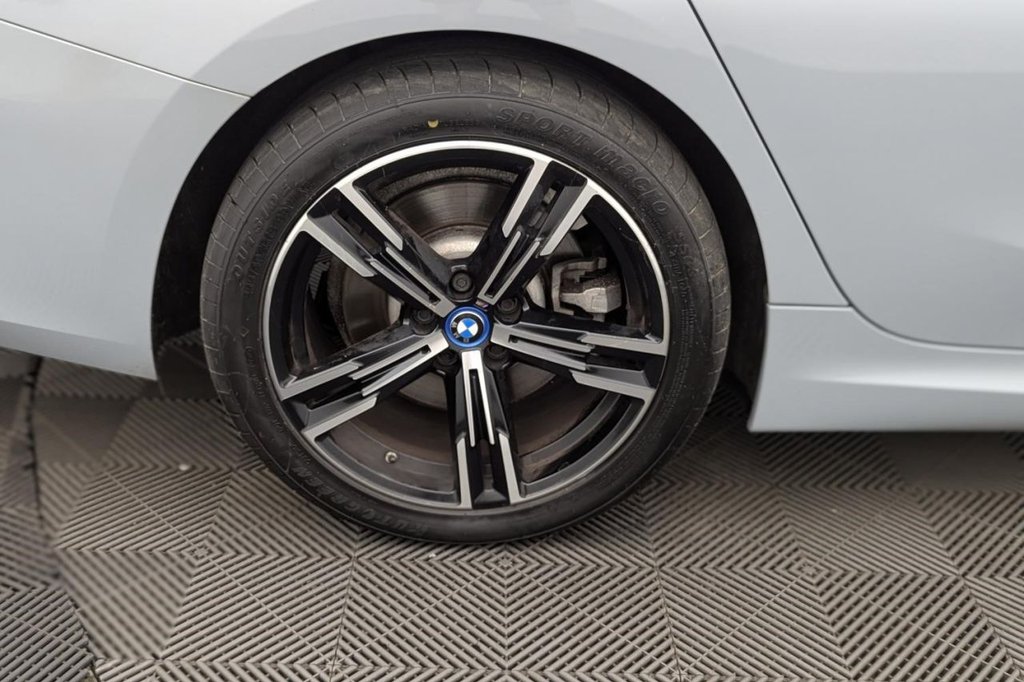 USED 2023 72 BMW 3 SERIES 2.0 330e 12kWh M Sport Touring 5dr Petrol Plug-in Hybrid Auto Euro 6 (s/s) (292 ps) Car Play, Camera, Sat Nav