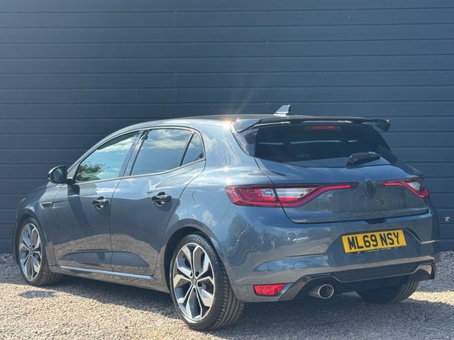 View our RENAULT MEGANE