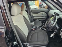 USED 2015 15 KIA SOUL 1.6 CRDi Mixx SUV 5dr Diesel Manual Euro 5 (126 bhp) 