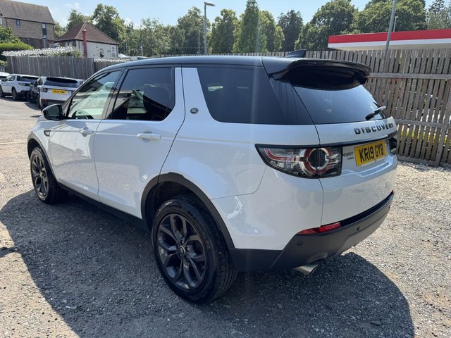 View our LAND ROVER DISCOVERY SPORT