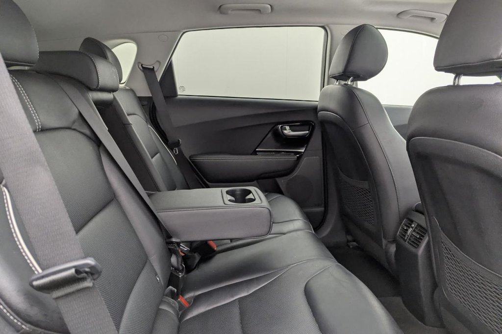USED 2022 22 KIA NIRO 64kWh 4+ SUV 5dr Electric Auto (201 bhp) Car Play, Sun Roof, Camera