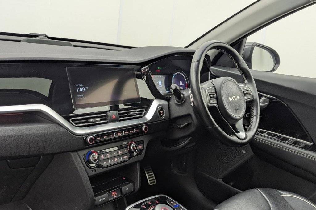 USED 2022 22 KIA NIRO 64kWh 4+ SUV 5dr Electric Auto (201 bhp) Car Play, Sun Roof, Camera