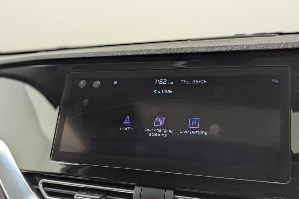 USED 2022 22 KIA NIRO 64kWh 4+ SUV 5dr Electric Auto (201 bhp) Car Play, Sun Roof, Camera